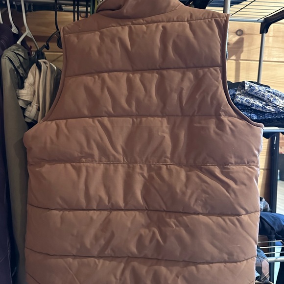 Carhartt Dusty Rose Reversible Puffer Vest - Picture 3 of 3